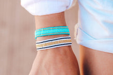 Load image into Gallery viewer, Striped Beaded Bracelet Black & White