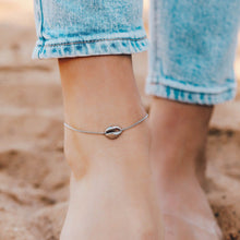 Load image into Gallery viewer, Cowrie Chain Anklet
